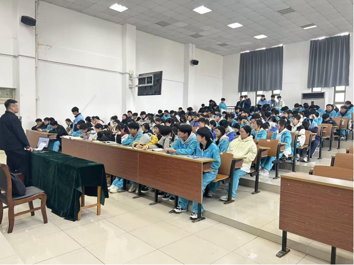 1762615992195296.png image.png